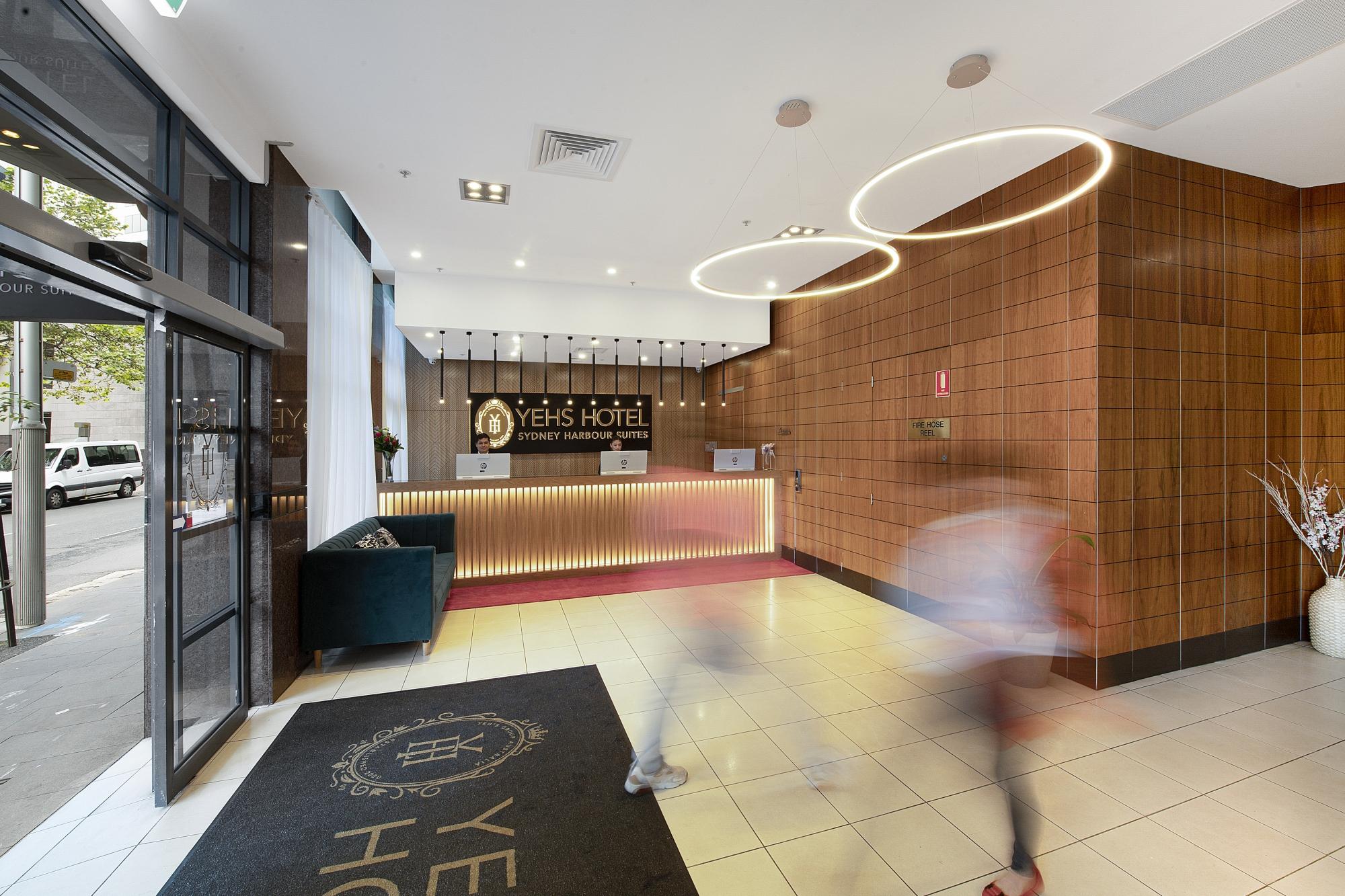 Seasons Harbour Plaza Aparthotel 4*