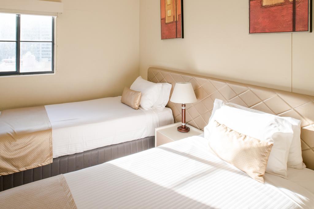 Seasons Harbour Plaza 4* Sydney