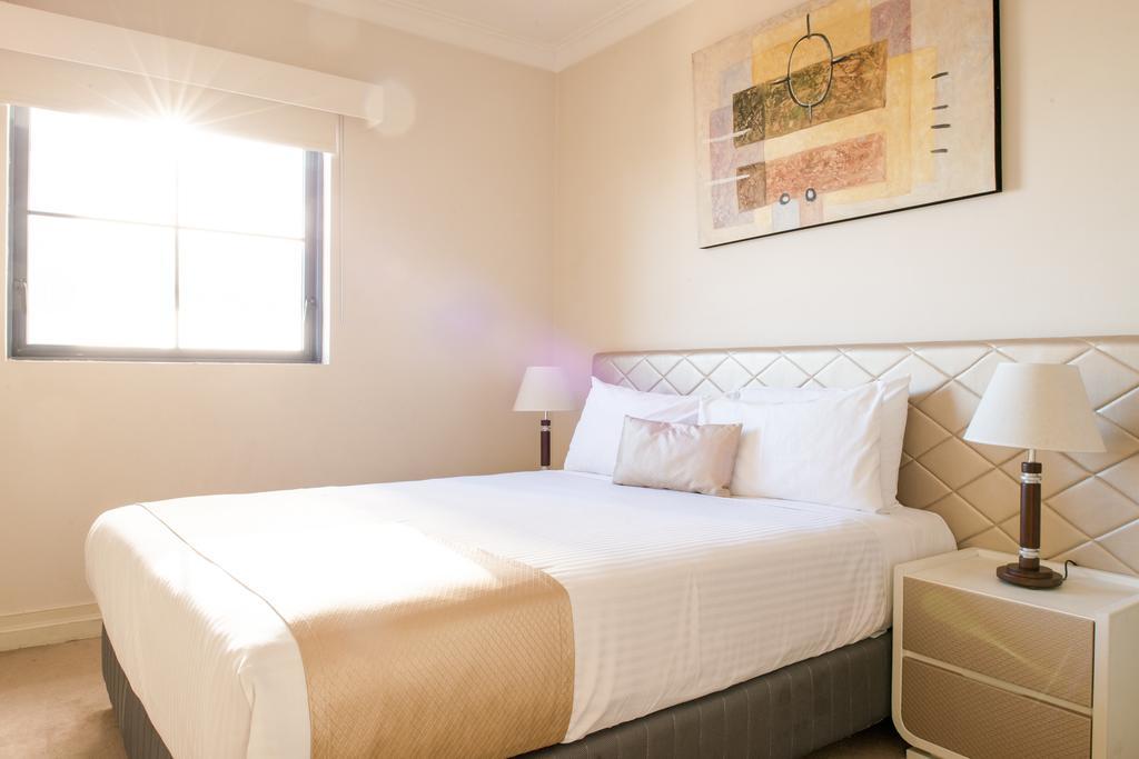 Seasons Harbour Plaza 4* Sydney