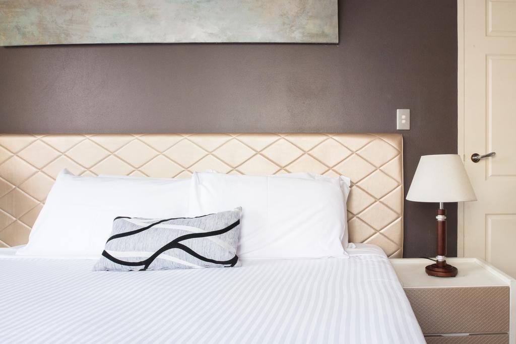 Aparthotel Seasons Harbour Plaza Sydney